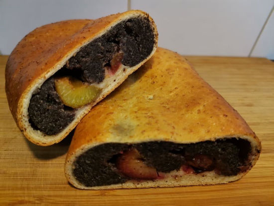 Obrázek Celozrnný závin švestka 410g Šťastná koza